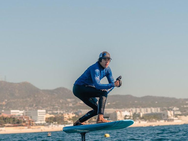 eFoil — 2x1 with Baja Pass Los Cabos